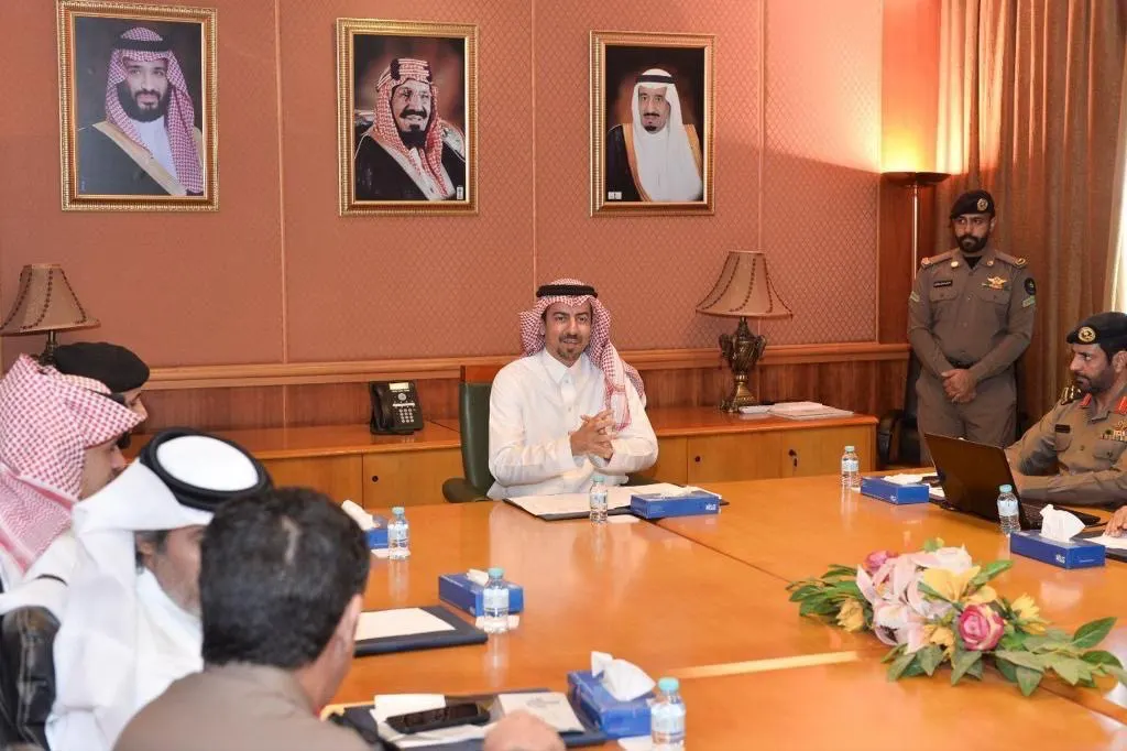 برئاسة الخريف.. لجنة الدفاع المدني الفرعية بالقطيف ترفع استعدادها مع قرب موسم أمطار الخير والبركة