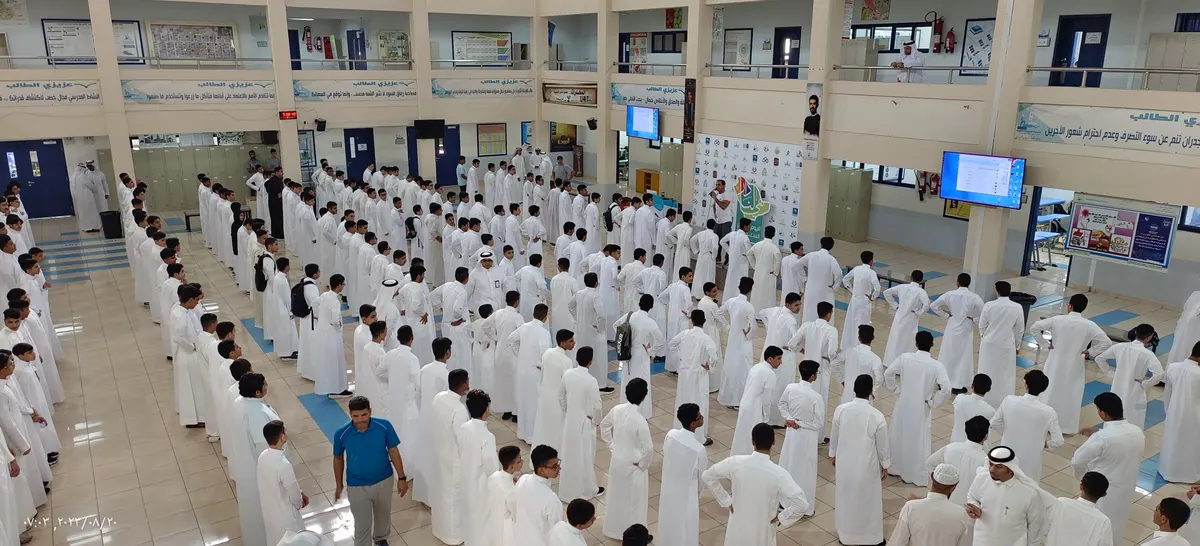 بالأسماء.. بنتائج طلابها وطالباتها.. مدارس القطيف تحقق مراكز متقدمة ضمن العشرة الأوائل بالمملكة في القدرات والتحصيلي