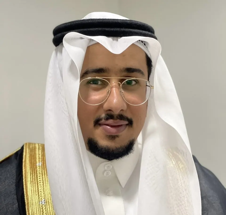 في جزيرة تاروت.. القفص الذهبي يجمع عائلتي «الزاير»