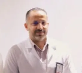 من سيهات.. قطع إجازته لإنقاذ حياة شابة.. شبكة القطيف تكرّم د. باسم أبوالسعود