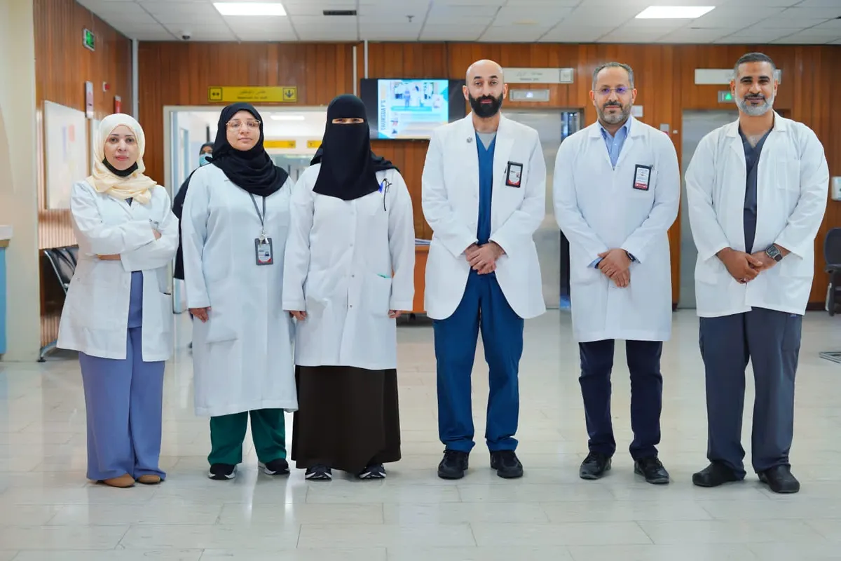 عانت من المشيمة المنغرسة وفقر الدم المنجلي.. استنفار 10 أقسام لإنقاذ ثلاثينية وطفلتها بـ«مركزي» القطيف