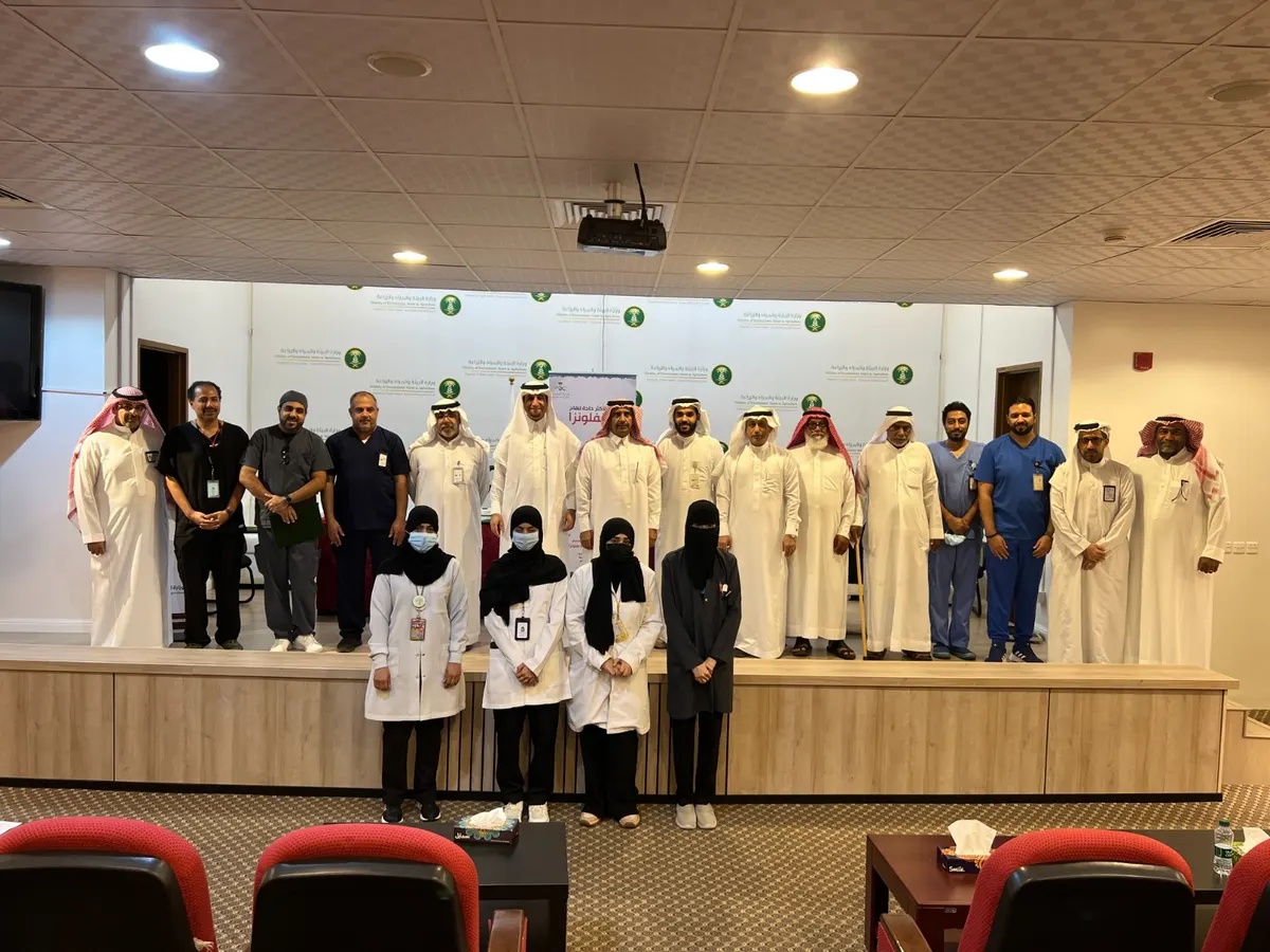 بمشاركة كوادر صحية من القطيف.. بيئة الشرقية تطعم أكثر من 75 موظفًا ومراجعًا ضد الإنفلونزا الموسمية