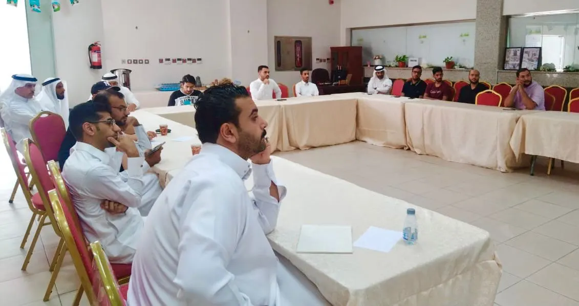 في ضمان القطيف.. «عادل آل مهنا» يدرب 20 مستفيدًا على «الأمن السبيراني»