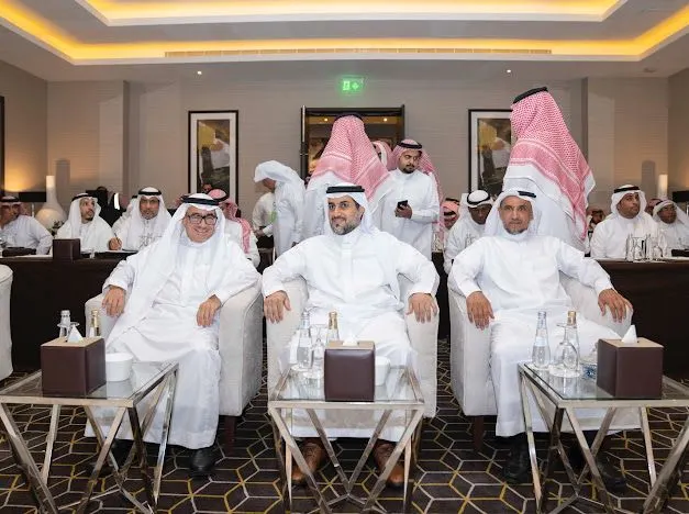 مركز «الغطاء النباتي» يستعرض «المخطط الإستراتيجي لتنفيذ البرنامج الوطني للتشجير»