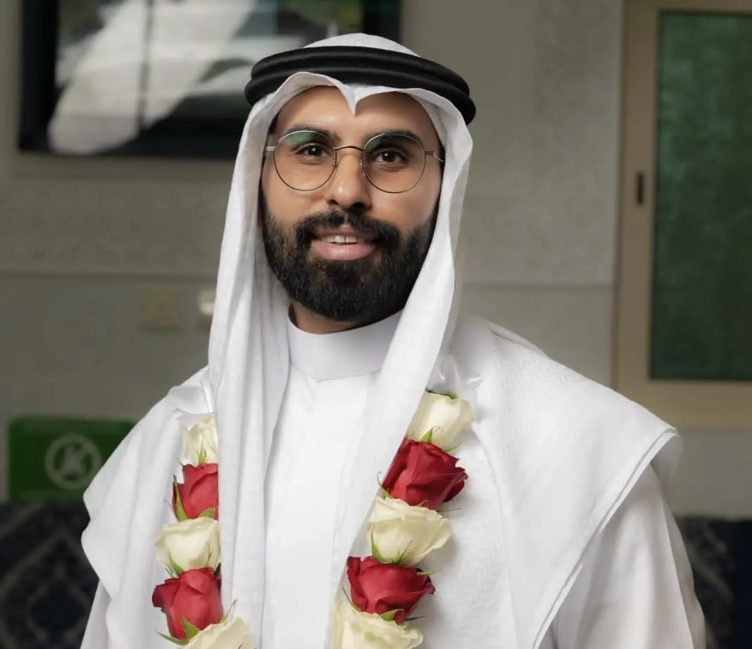 في تاروت.. «الشوق» يحتفي بعقد قرانه على «آل حاجي»