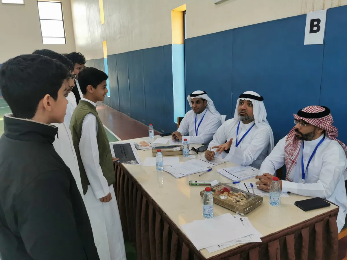 بالأسماء.. تأهل 4 فرق من مدارس القطيف في التصفيات الأولية لأولمبياد الإنجليزية العالمي 2024