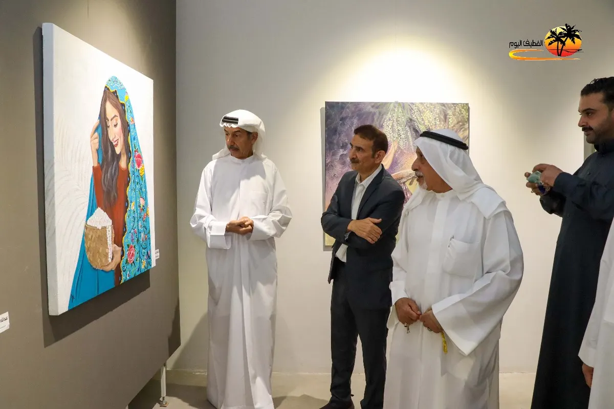 من التوبي.. «نقش» فاطمة الجارودي يعطّر زوار خارج الإطار بـ«الفل والورد والياسمين»