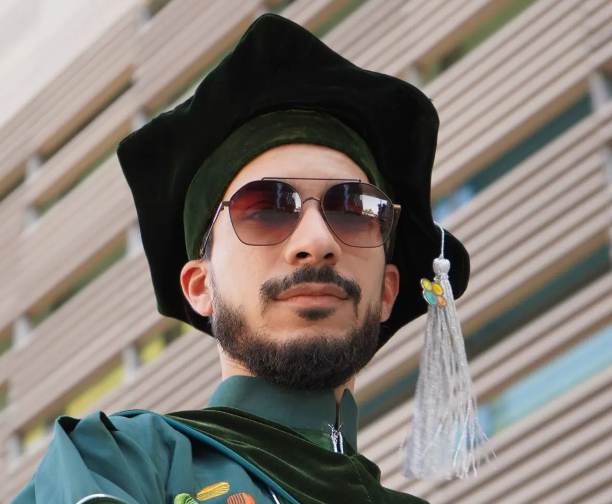 من القطيف.. جامعة الملك عبد الله للعلوم والتقنية تمنح «فراس القطري» الدكتوراه في هندسة علوم المواد
