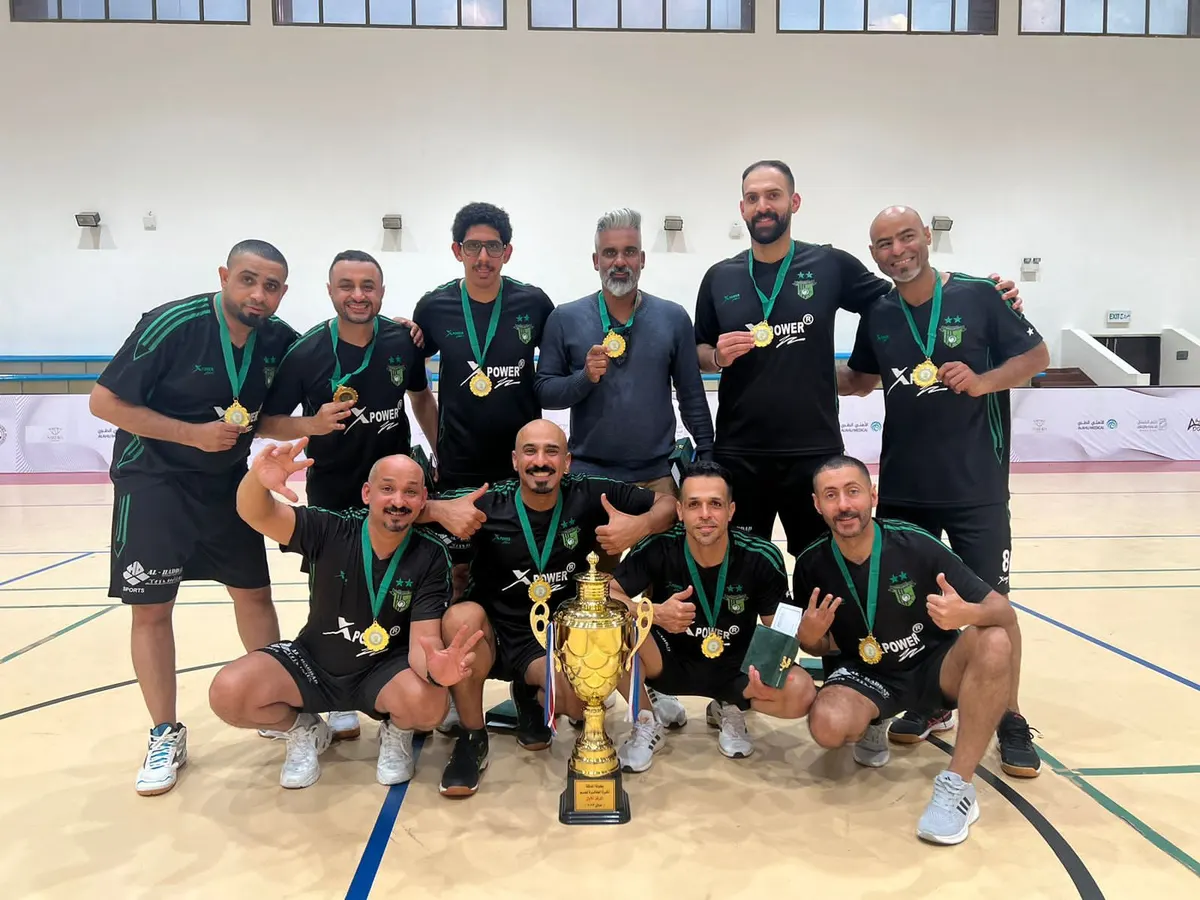 تتويج «صم القطيف» بكأس بطولة المملكة لكرة الطائرة