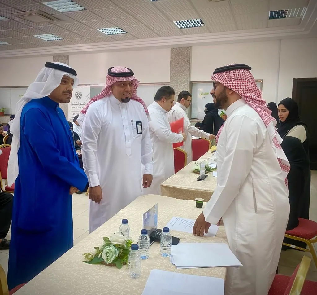 أكثر من 350 متقدمًا لفرص ملتقى التوظيف بضمان القطيف