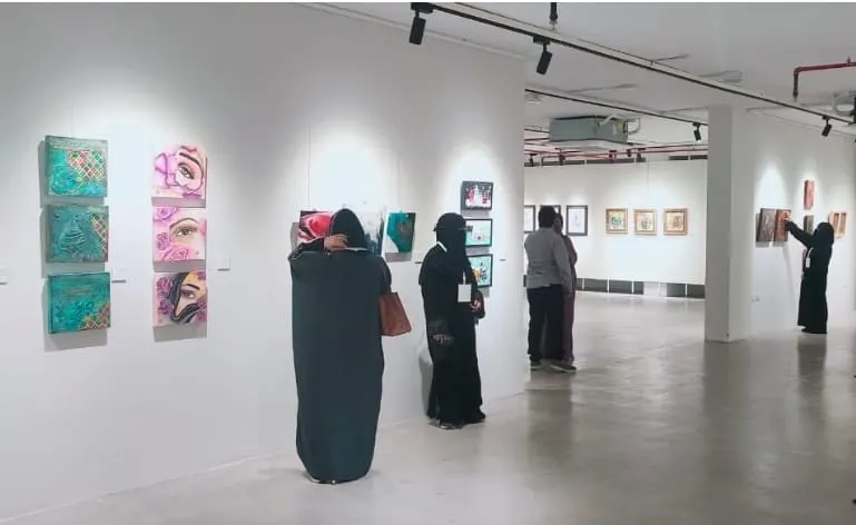 في القطيف.. «الفن التشكيلي» تستعد لـ«روازن 4».. هنا الشروط وآخر موعد لتسليم الأعمال