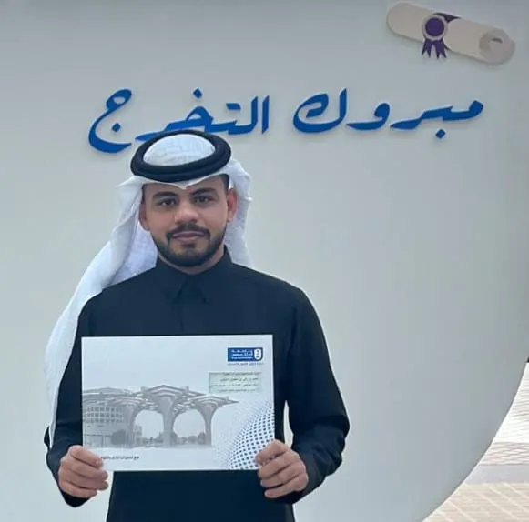 من القطيف.. مع مرتبة الشرف الأولى.. جامعة الملك سعود تمنح «محمد التاروتي» البكالوريوس في الحقوق