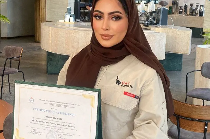 كـ أول سعودية.. ‏«فاطمة اعطيريز» تحصل على الشهادة الأمريكية في فحص الخرسانة