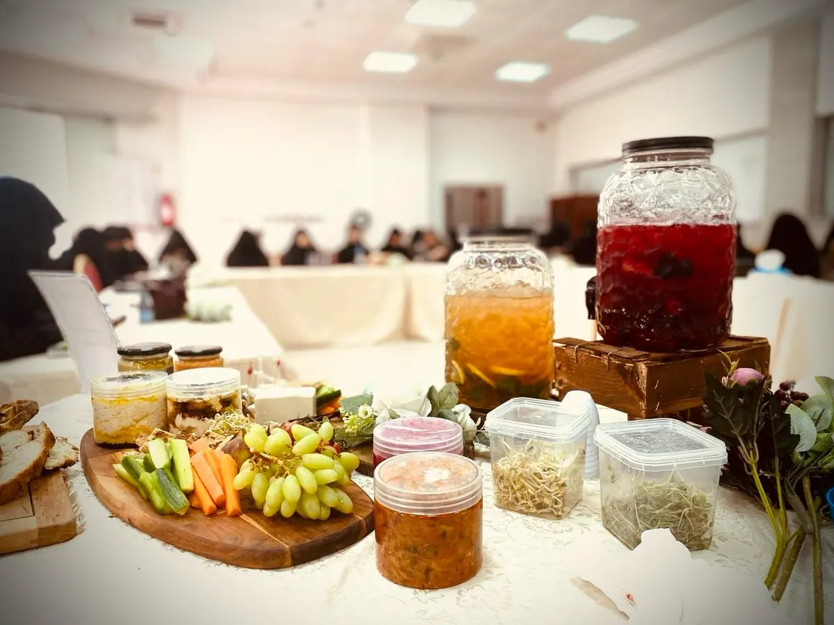 بقيادة روضة العبد رب النبي وبشرى الجارودي.. مستفيدات ضمان القطيف يصنعن الأجبان النباتية