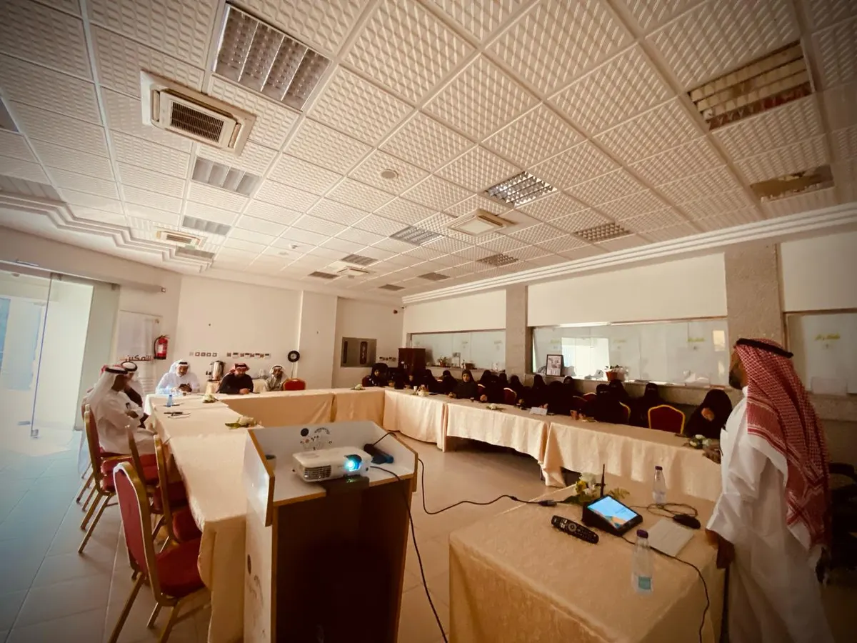 «حسين آل يوسف» يدرب 40 من منسوبي ضمان القطيف على كيفية التعامل مع «منصة سبل»