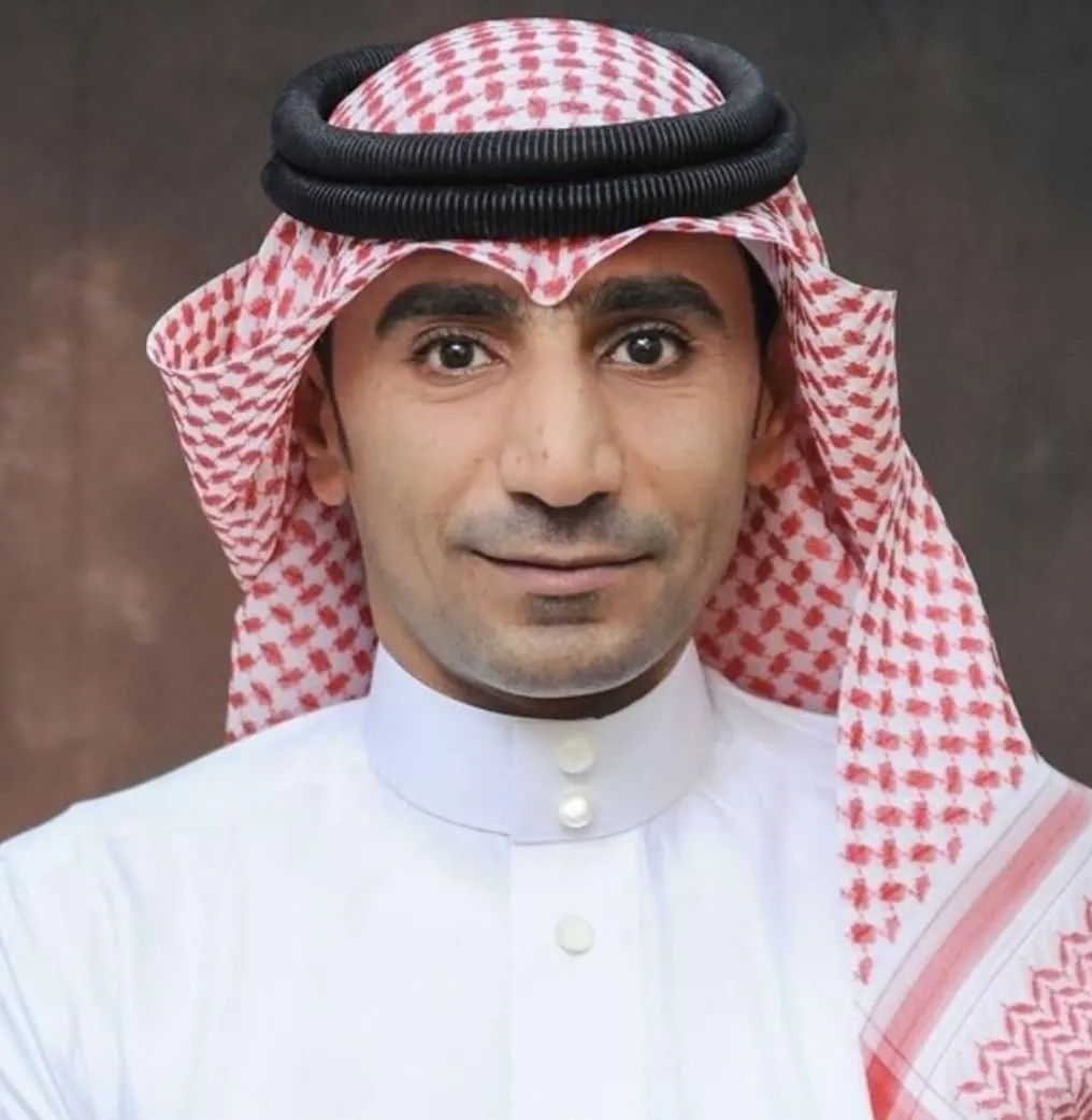 في القديح.. الزميل السيد شرف العلويات يفجع برحيل شقيقه
