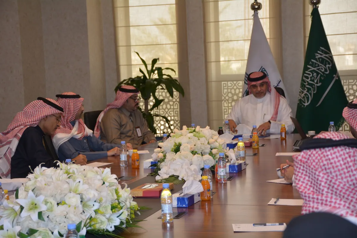 شركة مختصة تدير الرقابة على المحلات التجارية بالقطيف