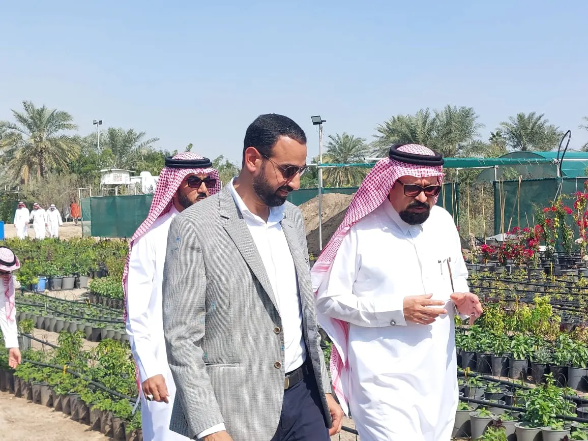 في القطيف.. البيئة والمياه والزراعة تشيد بدمج العلم والخبرة في إدارة المشاتل