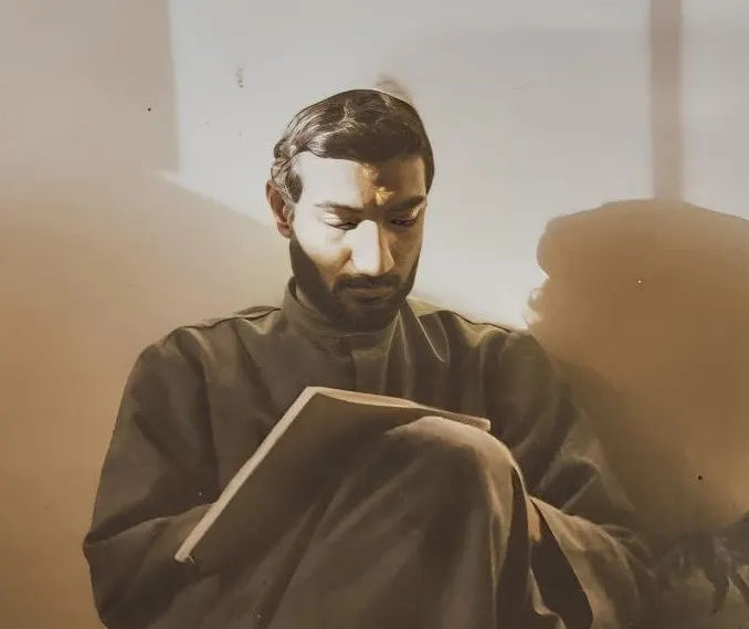 سيرة طالب (٧٦)