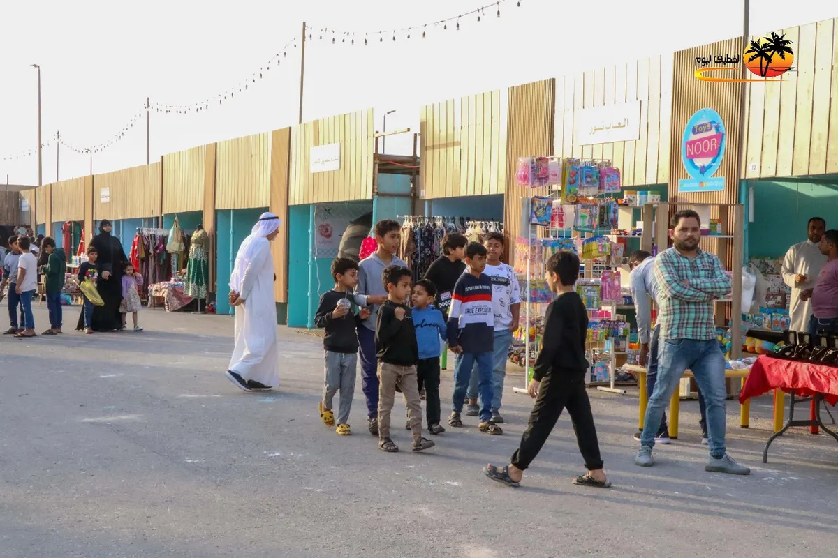 لليوم الثالث على التوالي.. ملاحة القطيف تستقبل زوار النسخة الثانية لفعاليات «ديرتي جميلة».. صور وفيديو
