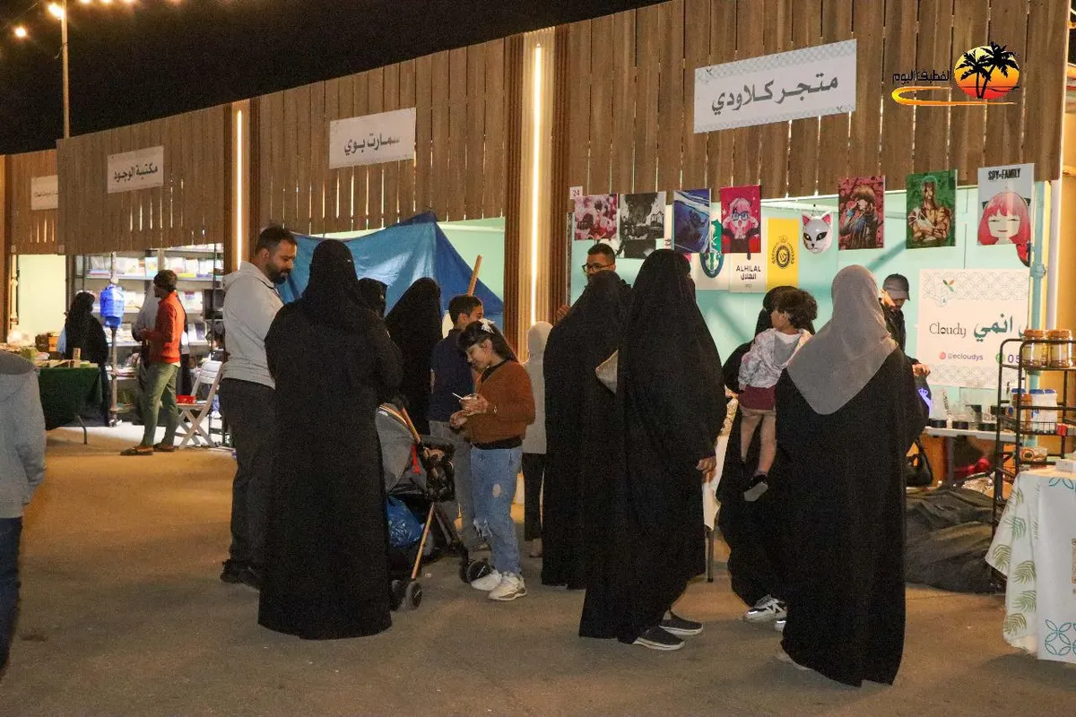 في ملاحة القطيف.. فعاليات «ديرتي جميلة» تواصل استقبال الزوار.. صور وفيديو