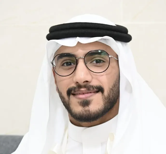في جزيرة تاروت.. «البقيعي» يحتفي بعقد قرانه على «الأبيض»