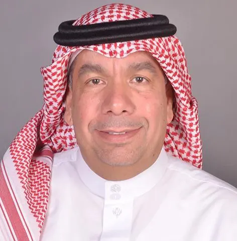 من العوامية.. بين عشرة مرشحين وكأول عربي.. المهندس محمد أبو فور يفوز بجائزة الإنجاز المتميز الذهبية المرموقة في هولندا