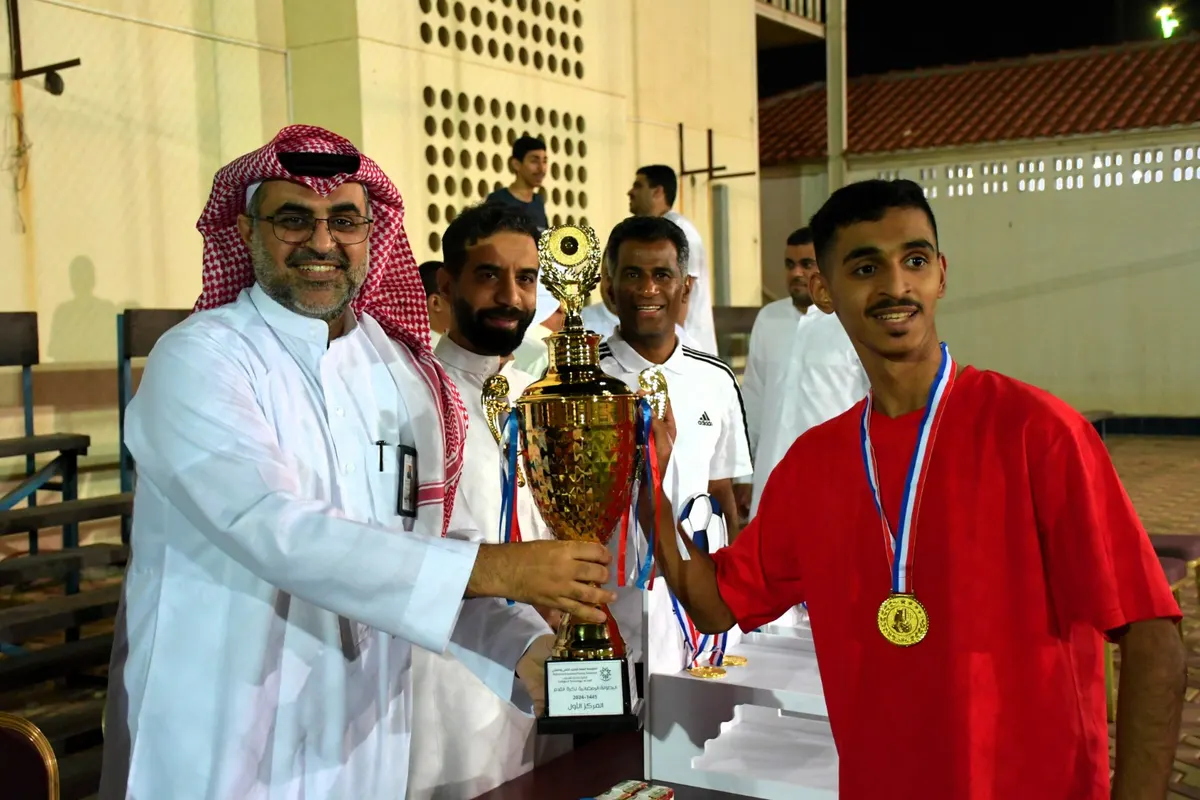 «سوبر 4» يرفع كأس تقني القطيف