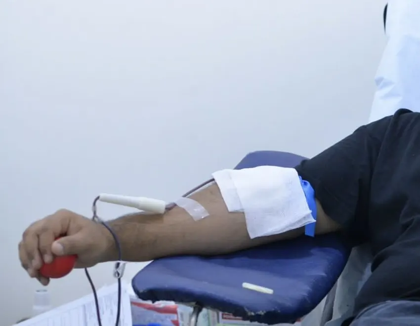 على مدى 3 أيام.. أهالي التوبي يتبرعون بدمائهم بنك الدم المركزي
