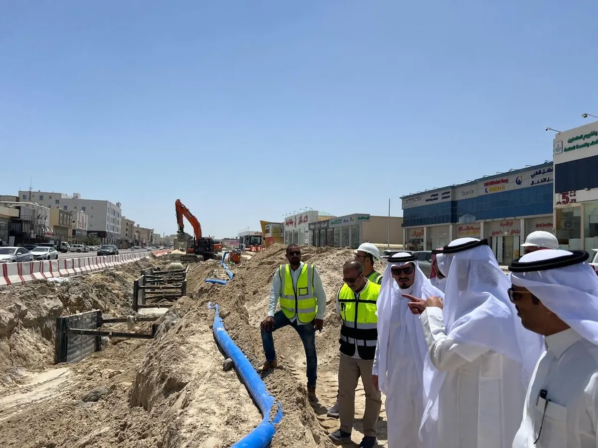 انجاز 35% من أعمال تطوير شارع القدس في القطيف.. بطول 4,5 كيلومتر وعرض 60 مترًا لكلا الجانبين