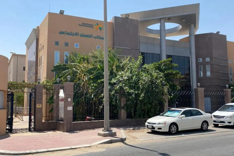 بالسعف والخوصيات.. ضمان القطيف يفعِّل «اليوم العالمي للتراث»