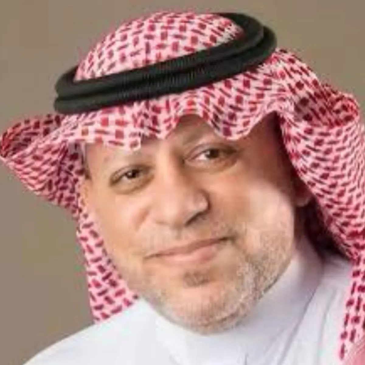 زَئِيْرُ الْمَنُوْنِ