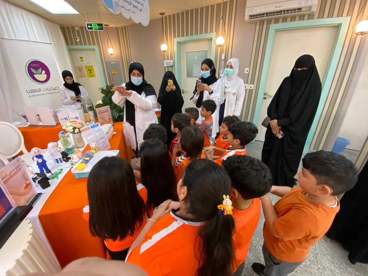 القطيف تكافح العدوى بغسل الأيدي