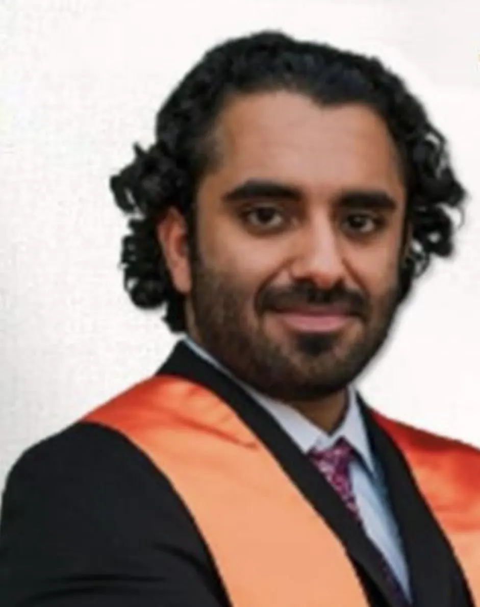 من الجارودية.. جامعة تكساس في أوستن تمنح «محمد الأصيل» بكالوريوس هندسة البترول