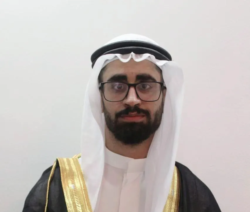 من الخويلدية.. مع مرتبة الشرف.. جامعة حفر الباطن تمنح «صادق آل محروس» البكالوريوس في إدارة الأعمال