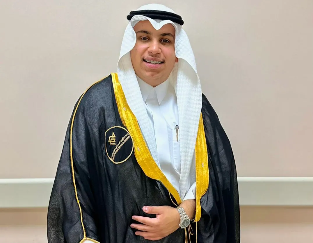القطيف - القلعة.. جامعة الإمام عبد الرحمن بن فيصل تمنح «سلام العتوق» البكالوريوس في التسويق