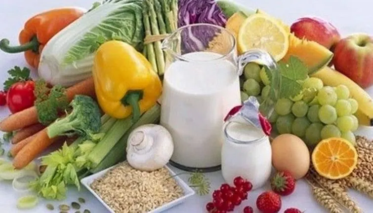 في القطيف.. البلدية تلفت الانتباه لمخاطر الأمراض المتسللة من الأغذية.. في يومها العالمي