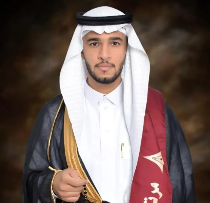 من الخويلدية.. مع مرتبة الشرف الأولى.. جامعة حفر الباطن تمنح «عبدالله آل شيف» البكالوريوس في التمريض