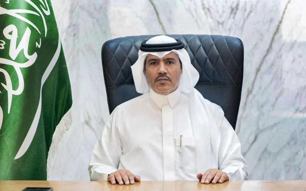 ترقية 31 موظف من المرتبة الخامسة حتى العاشرة في بلدية القطيف.. أسماء