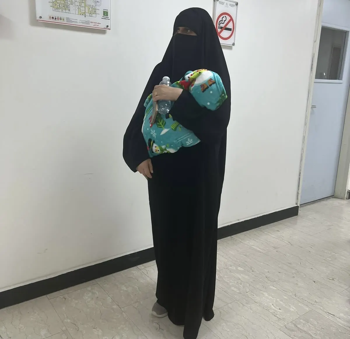 بالصور في مستشفى القطيف.. فرضية اختطاف طفلة بالعيادات الخارجية