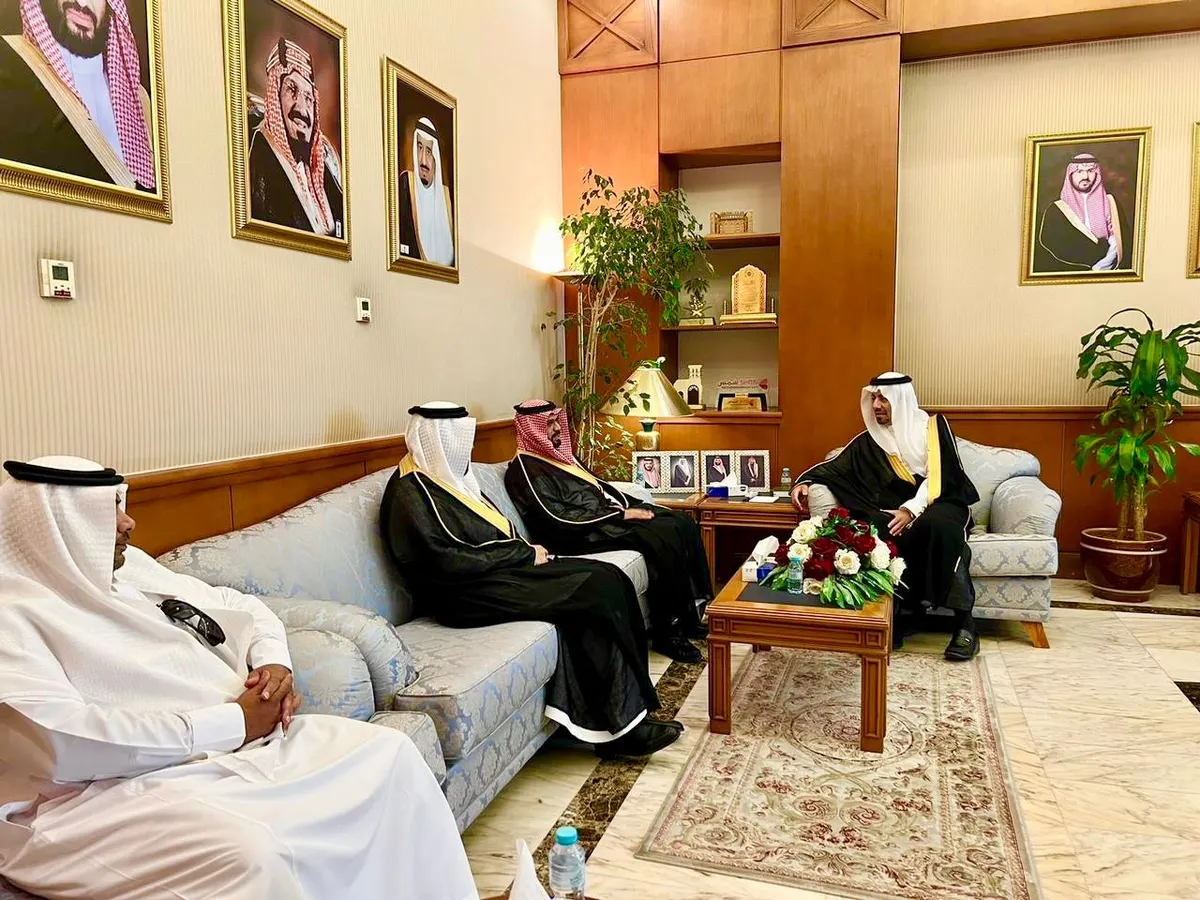 محافظ القطيف يلتقي مدير عام فرع وزارة البيئة والمياه والزراعة في المنطقة الشرقية