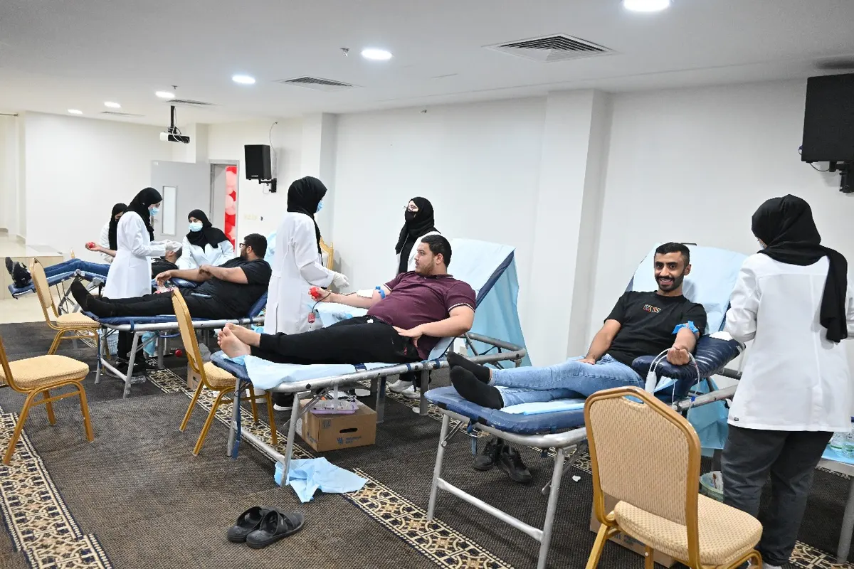 في اليوم الثاني من «دمك حياة 9».. خيرية تاروت تنعش بنك الدم بالقطيف بـ119 وحدة