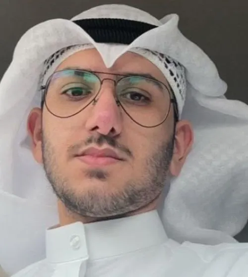 من العوامية.. جامعة الكويت تمنح «محمد الفرج» البكالوريوس في القانون