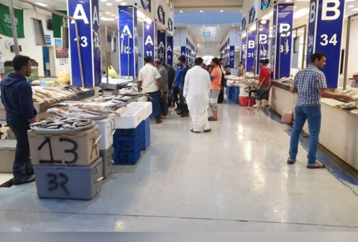 زيادة 25%.. موسم الروبيان يرفع أسعار الأسماك المحلية بالمنطقة