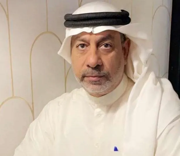 من جزيرة تاروت.. عندما خانه الورق.. عبد الباري الدخيل يجمع شخوص 25 حكاية في قراطيس إصداره الثاني
