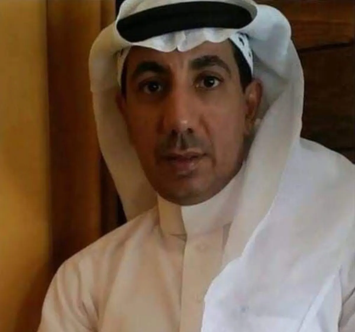 بين القبور.. رحلة إلى عالم الهدوء والتأمل