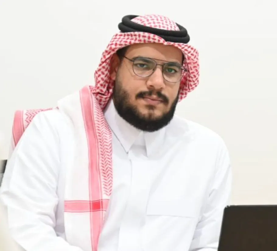 بعد عامين من العطاء.. «محمد آل حبيب» يغادر منصبه كمدير تنفيذي لخيرية تاروت