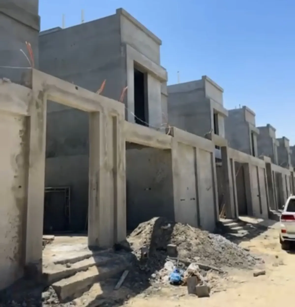 فلل جاوان بصفوى .. باقي فقط 5 وحدات