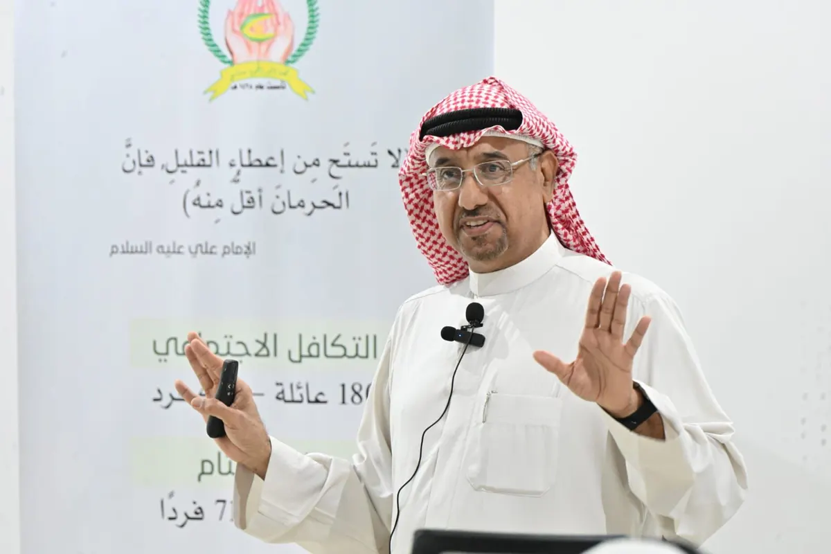 في بر سنابس.. عبدالله العليوات يدير شجار الأزواج