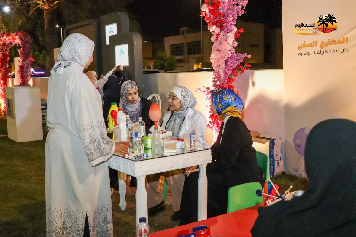 صور وفيديو.. «الشرقية تبدع» في القطيف.. شركة التهذيب للخدمات التعليمية تطلق فعاليات «بيت الإبداع المتنقل»